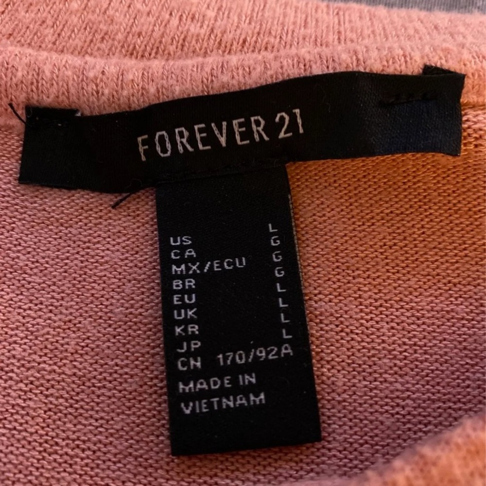 sweater - Picture 2 of 2